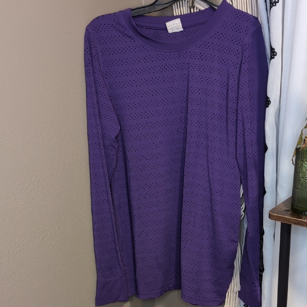 Zyia Breathable Purple Long Sleeve Women's Top